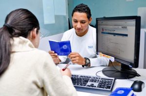 Sine Bahia Oferece vagas de emprego para Téc. em Enfermagem em Candeias