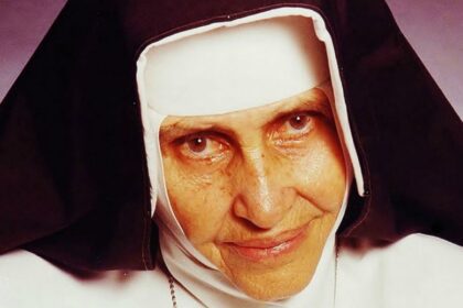 Anjo Bom: devotos celebram Dia da Santa Dulce dos Pobres