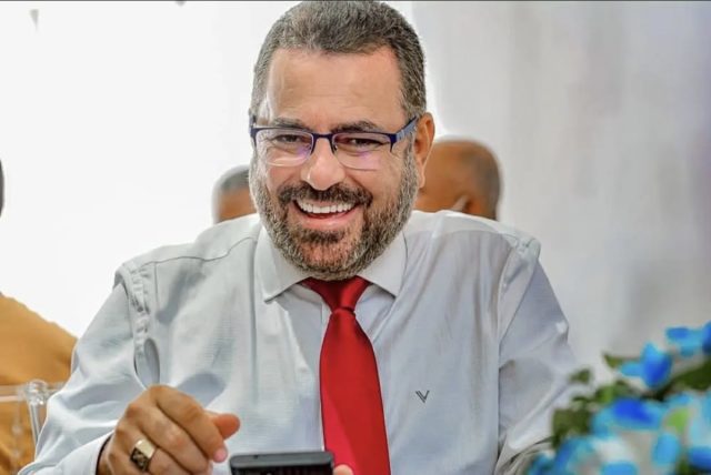 Madre de Deus | Empresário denuncia possível corrupção em licitação de reforma de escolas em Madre de Deus