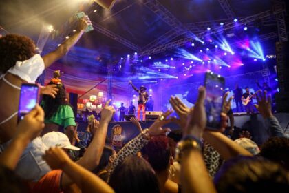 Shows de Silvano Sales, Zé Paredão e Pagode do Segredo no Dia do Trabalhador em Candeias