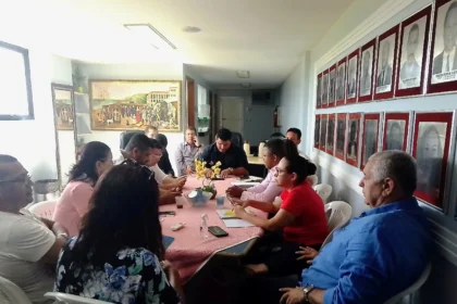 Presidente da Câmara Valdir Cruz tem reunião com todos os vereadores