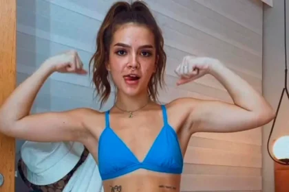 Mel Maia aprende nova dancinha de TikTok e rebola muito em vídeo: ‘Danadinha!’