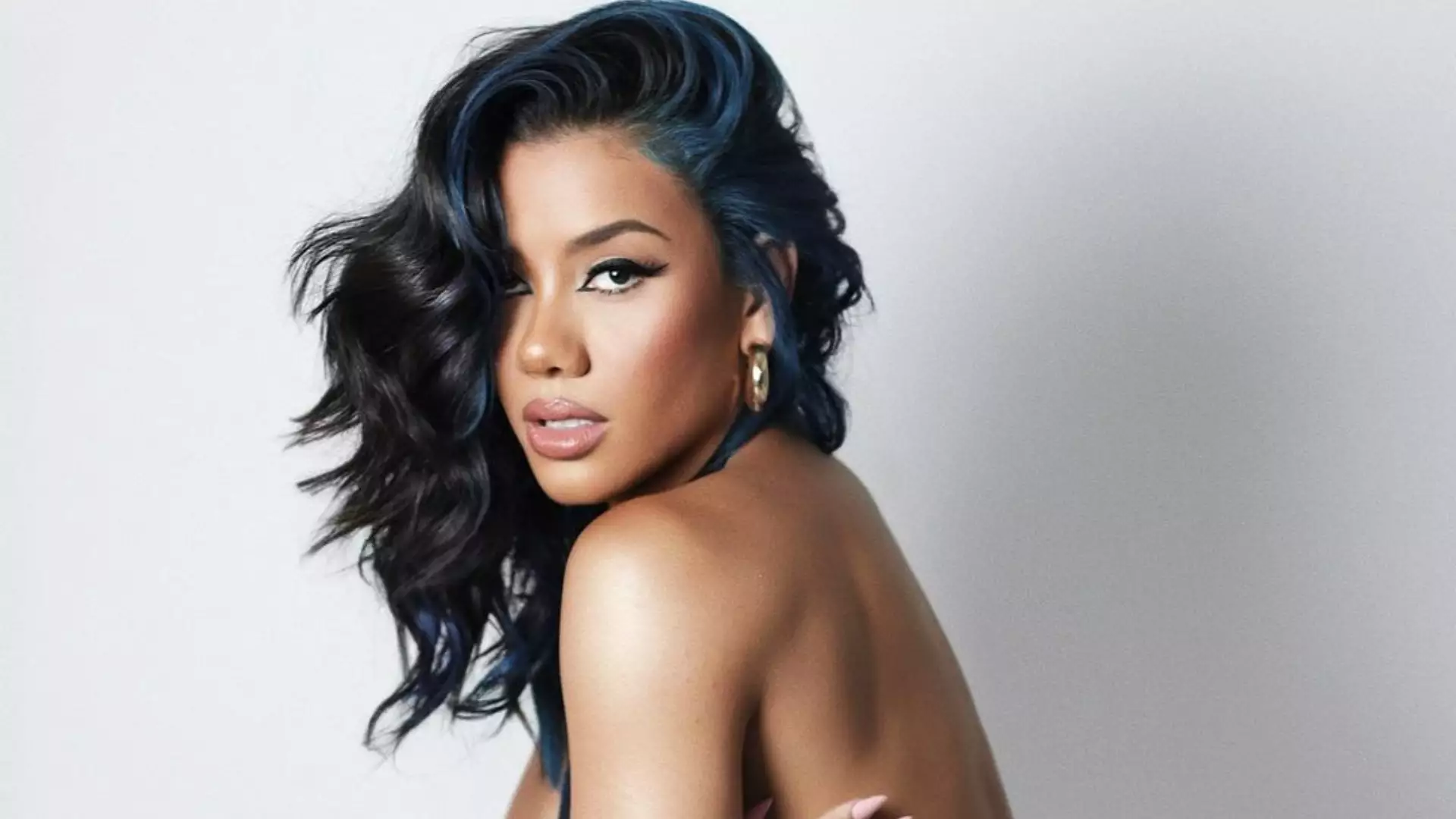 Se alisando, marcela alexia mostra ‘bumbum’ gg e rebola volume turbinado para a câmera Se alisando, Marcela Alexia mostra ‘bumbum’ GG e rebola volume turbinado para a câmera