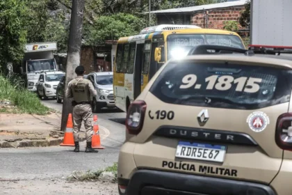 Ataque a ônibus e confronto com a polícia em salvador têm relação, diz ssp-ba
