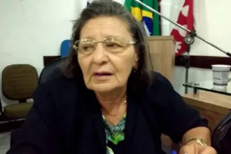 Prefeita de São Sebastião do Passé ordena recolhimento de celulares antes de reunião com sindicalistas