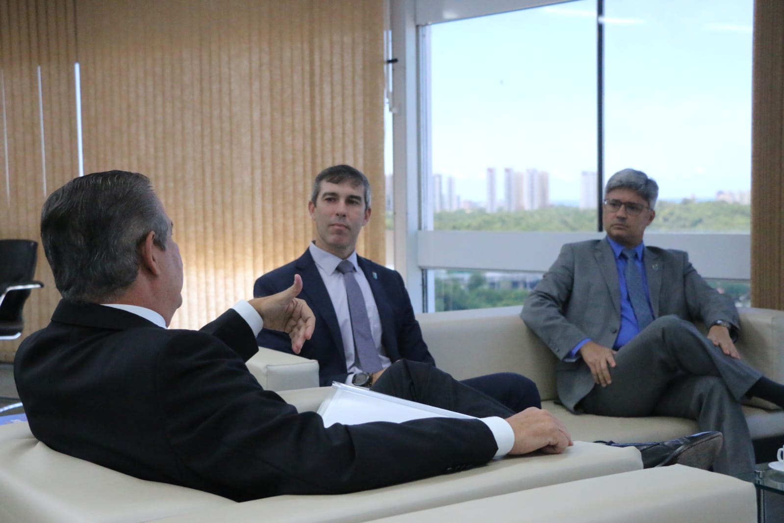 Secretário da SSP e presidente do TRE se organizam para as Eleições 2024