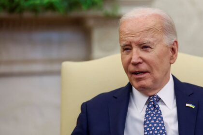 Após primeiro lançamento de ajuda dos EUA, Biden diz que o que chega em Gaza não é suficiente