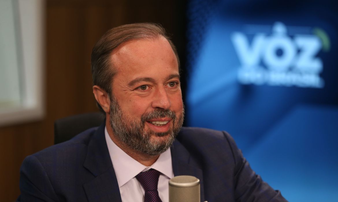 Alexandre Silveira determina que Aneel investigue apagão na cidade de São Paulo