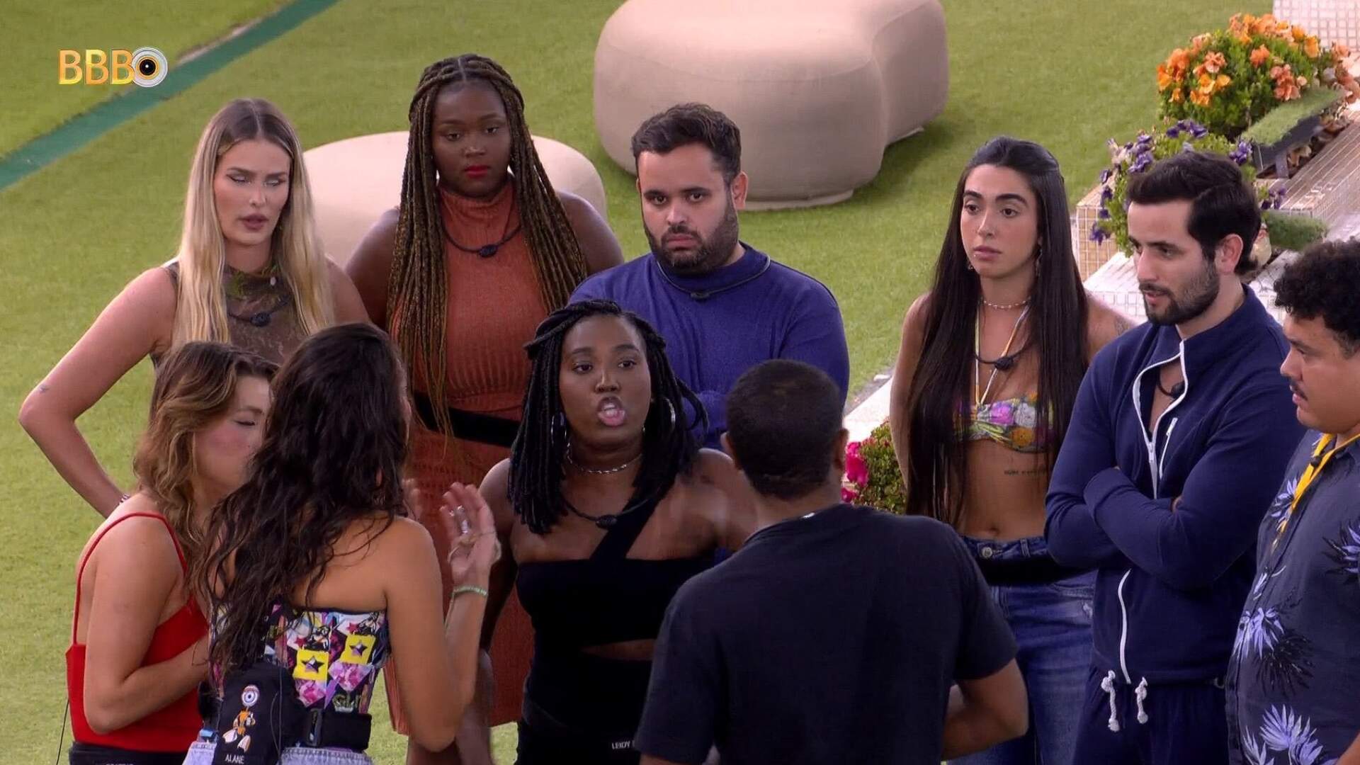 BBB 24: Após treta generalizada, produção do reality dá chamada nos brothers sobre possíveis agressões - Metropolitana FM