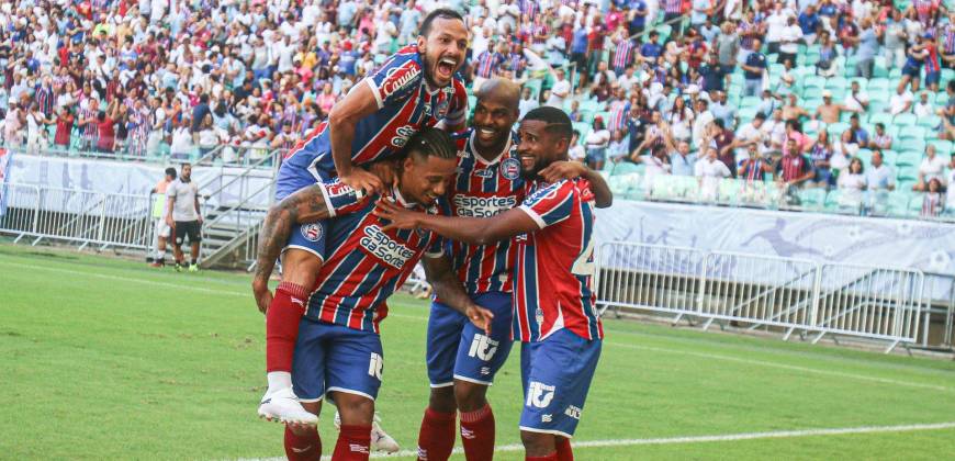 Bahia vence a Jacuipense por 2 a 0 e avança em 1º lugar no Estadual