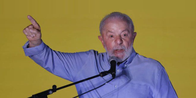 Lula diz que Bolsonaro fez ‘burrice’ e pode ser preso