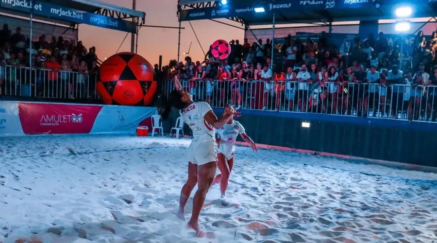 Salvador terá etapa do Campeonato FutWoman de futevôlei no dia 23