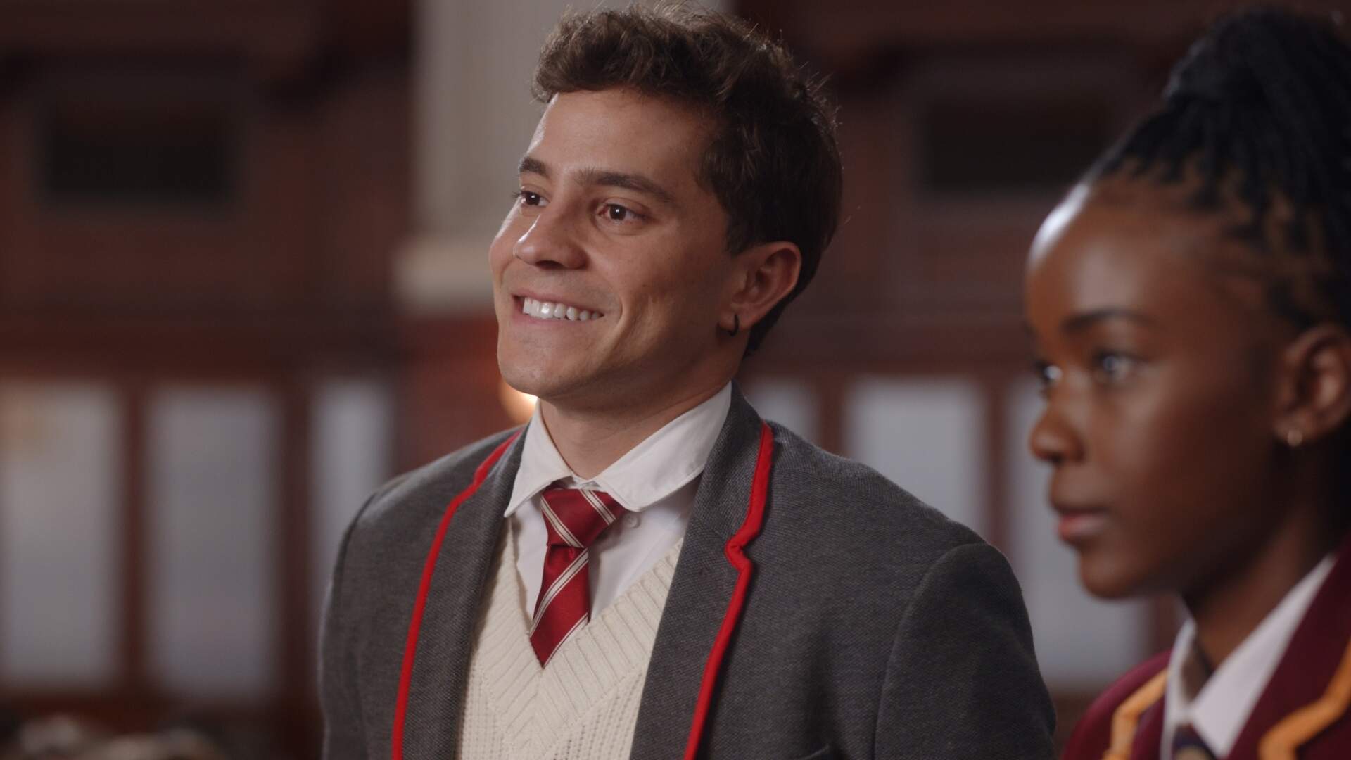 Blood & Water: André Lamoglia estreia nesta sexta-feira (01) com seu primeiro trabalho em inglês - Metropolitana FM