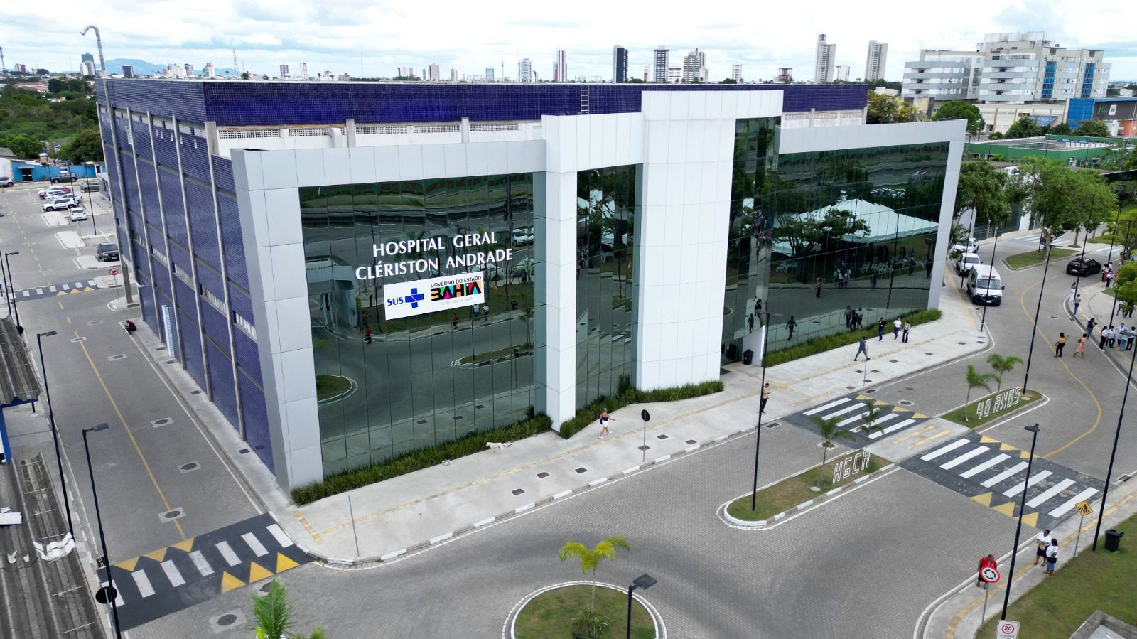 Avanços tecnológicos e investimentos marcam 40 anos do Hospital Clériston Andrade