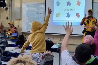 Inflação acelera para 0,83% em fevereiro com reajustes escolares