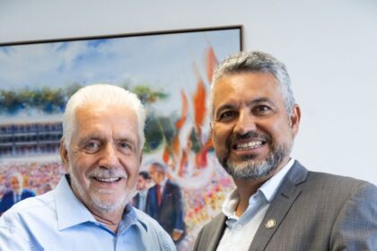 Murilo é meu pré-candidato, declara Jaques Wagner durante encontro com prefeito Elmo Vaz