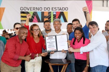 Jerônimo entrega colégio de tempo integral e outras obras do Estado em Taperoá