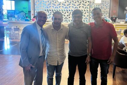 Lideranças políticas reforçam apoio a pré-candidatura de Rosalvo a prefeito de Lauro de Freitas
