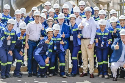 Lula e Zema inauguram indústria de fertilizantes em Minas Gerais