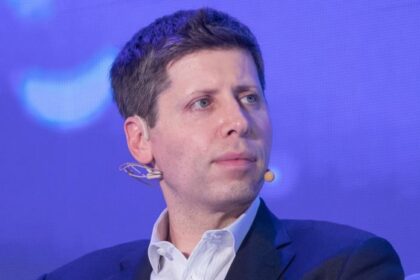 'Pai' do ChatGPT volta ao conselho da OpenAI