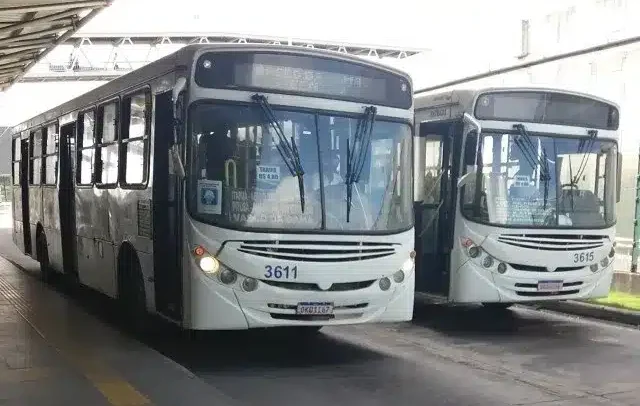 Ônibus metropolitanos têm itinerário reduzido; confira as mudanças.