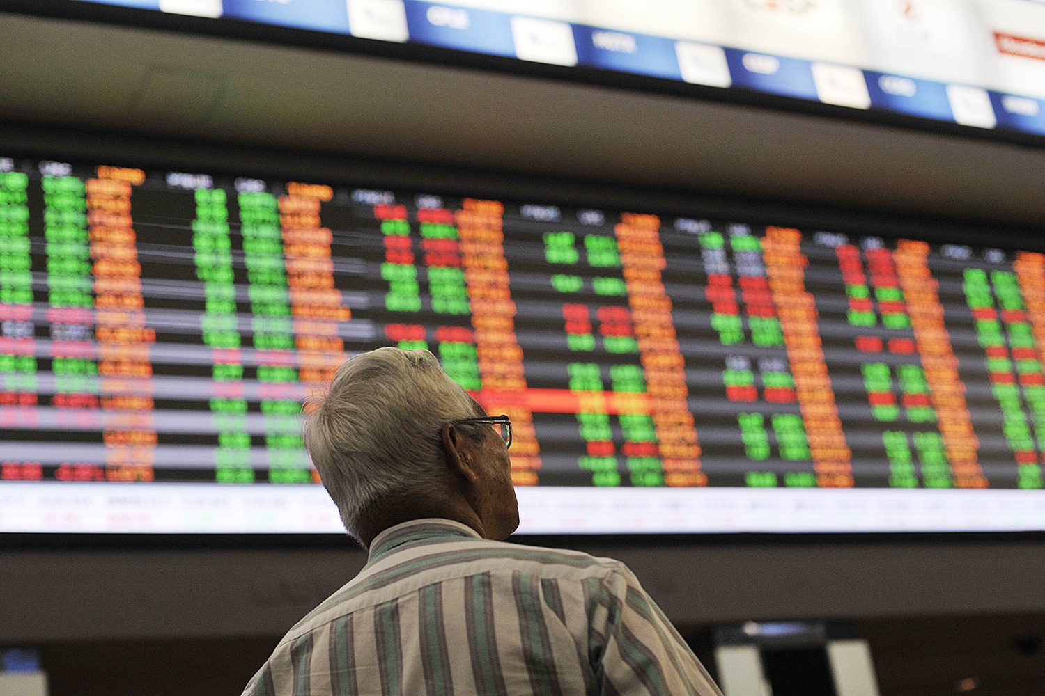 Petrobras e Vale derrubam a bolsa em semana de frustração e incerteza