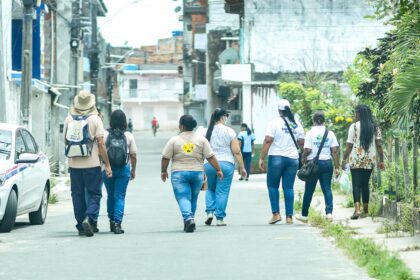 Prefeitura e moradores do Malembá se unem no mutirão de combate ao mosquito da dengue 