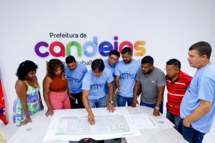 Prefeitura realiza reunião com representantes de barbeiros e manicures da Central de Abastecimento