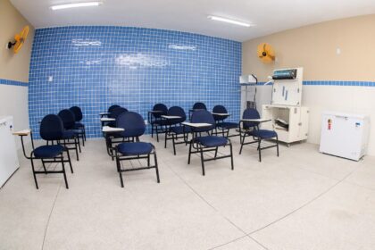 Após décadas, Escola Nossa Senhora das Graças é entregue reformada e climatizada