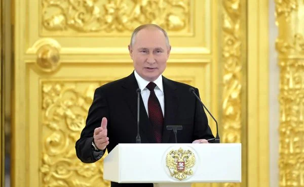 Resultados iniciais apontam vitória de Putin com 87,97% dos votos