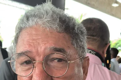 Rosemberg Pinto volta alfinetar candidata do PCdoB em São Francisco do Conde ao reafirma aliança com Calmon: “PT decidiu manter aliança histórica PP-PT”