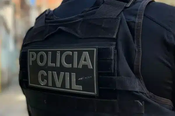 Suspeito de homicídio é capturado em operação em Camaçari