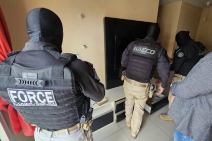 PMs acusados de sequestro de integrante de facção e extorsão em Salvador