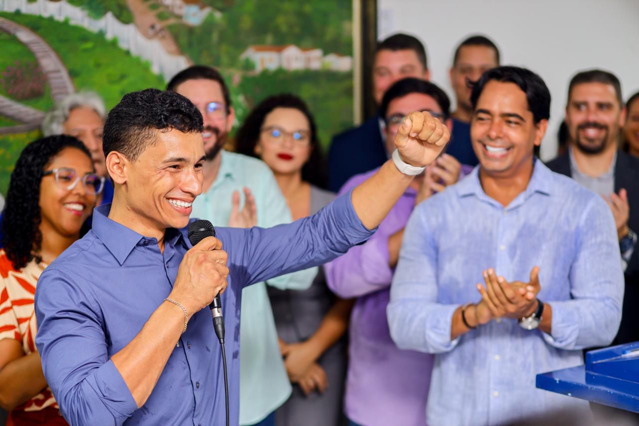 Prefeitura empossa novos secretários respeitando Lei Eleitoral.