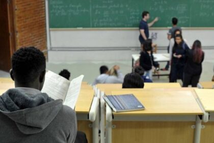 Pré-selecionados do Fies 2024.1 devem complementar inscrição até terça-feira (26)