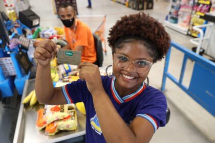 Crédito do Bolsa Presença disponível para famílias dos estudantes beneficiados