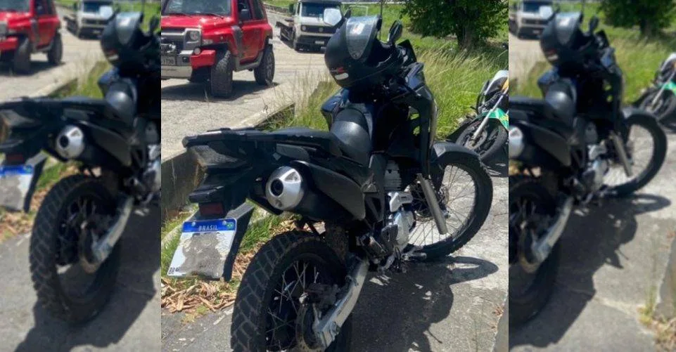 Homens presos por suspeita de roubo de moto em São Cristóvão