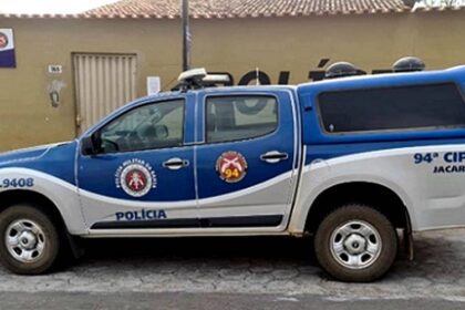 Motociclista embriagado é detido após atropelar 8 pessoas durante procissão religiosa na Bahia