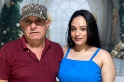 Repórter transmite morte da filha em vídeo ao vivo após acidente.