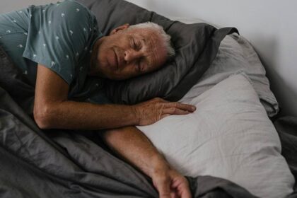 Dormir bem: benefícios para pele e saúde