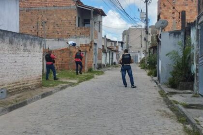 Moradores de Narandiba são expulsos por traficantes do Comando Vermelho