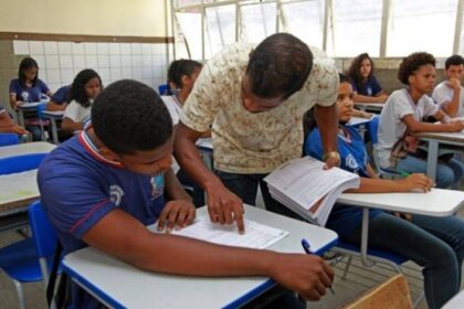 SEC divulga lista de 1000 licenças-prêmios convertidas em dinheiro