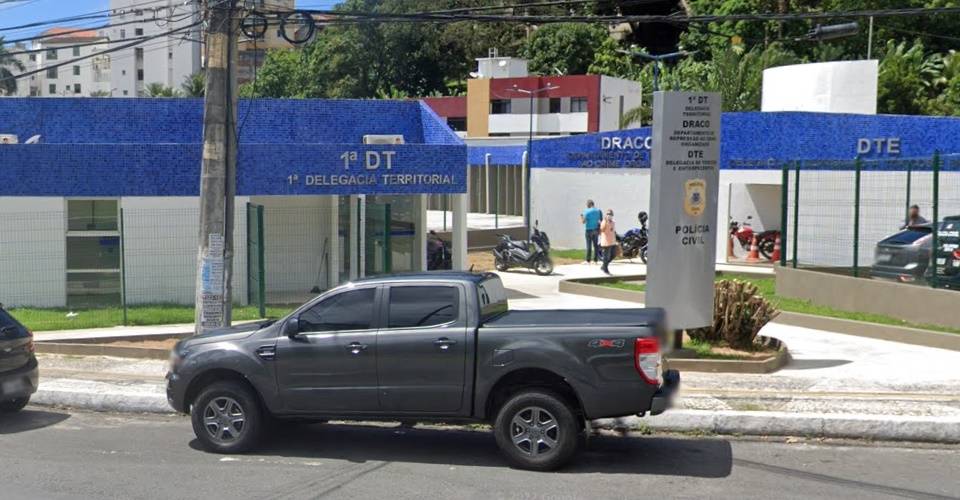 Homem vai à delegacia registrar ocorrência e acaba preso - entenda