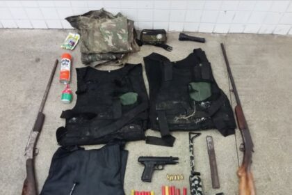 PETO da 10ª CIPM prende 04 indivíduos em Mangabeira, Candeias