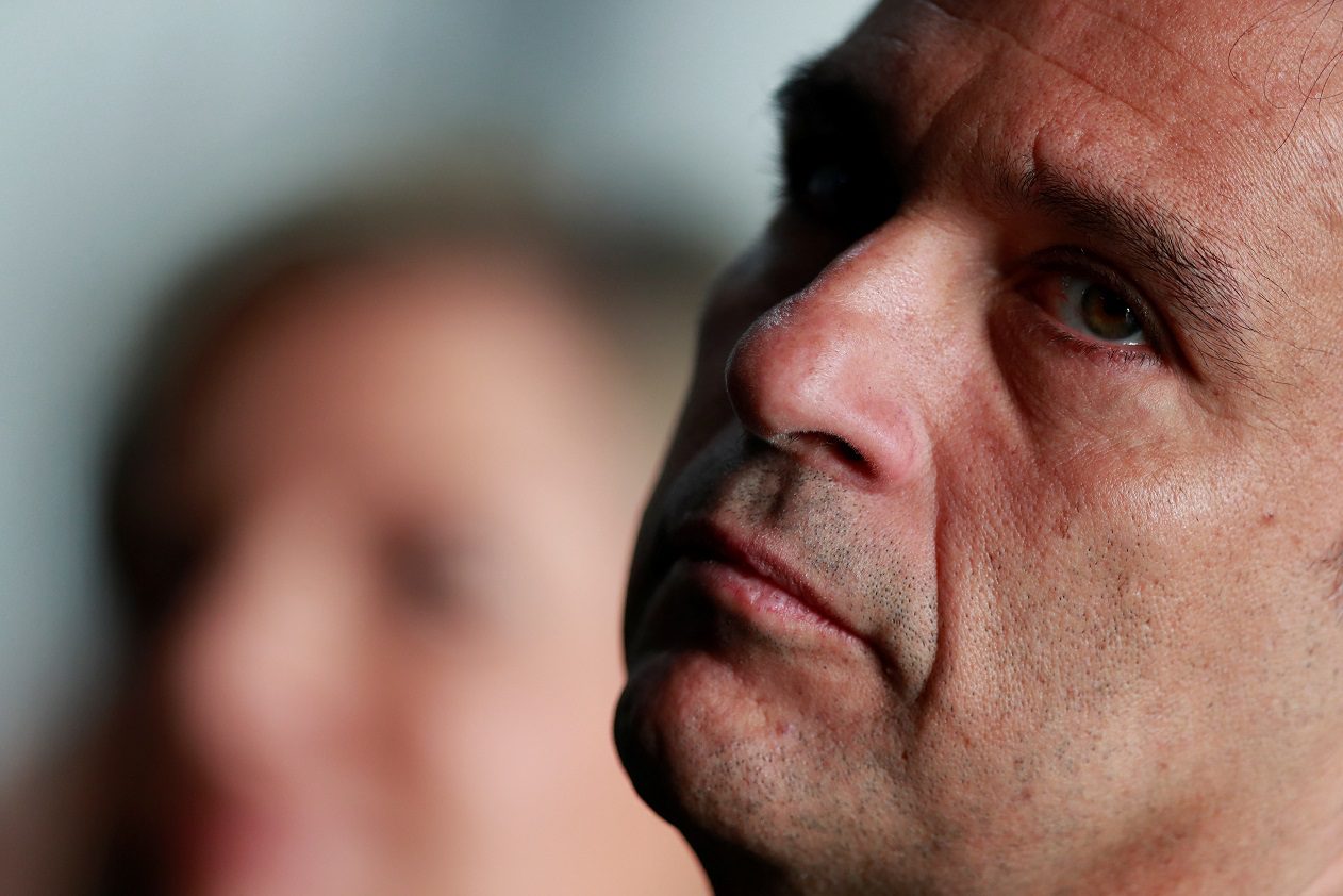 Campos Neto diz que dólar forte é problema, mas situação do Brasil tem sido melhor