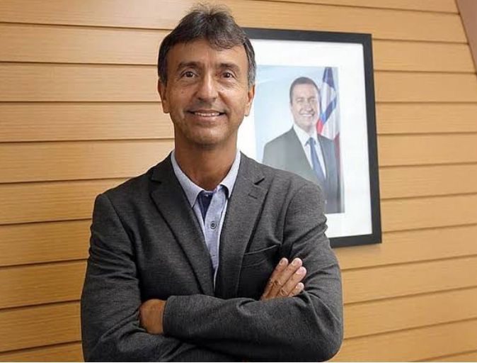 Redes sociais: Censura, não. Direitos humanos, sim