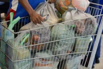 Cesta básica sofre reajuste de 10,58% na Bahia, maior aumento entre as capitais
