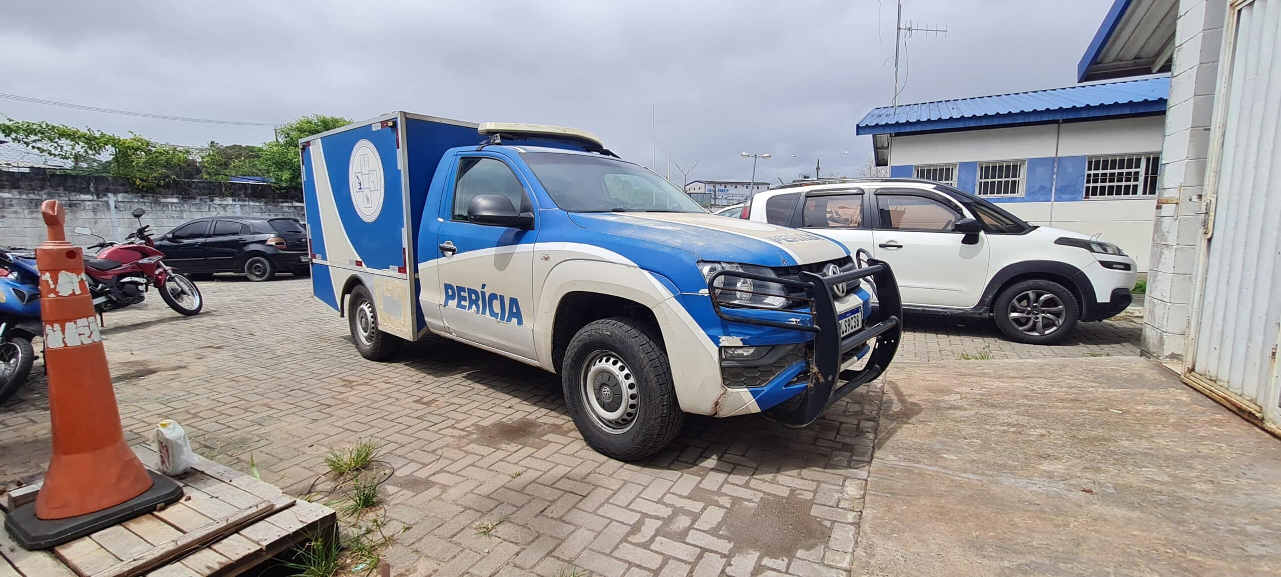Corpo é achado baleado na Via Parafuso