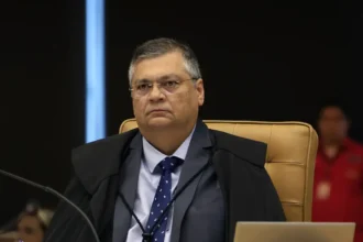 Dino quer ouvir Congresso sobre suposta ilegalidade em emendas do orçamento secreto