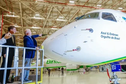 Durante visita de Lula, Embraer anuncia investimentos de R$ 2 bilhões